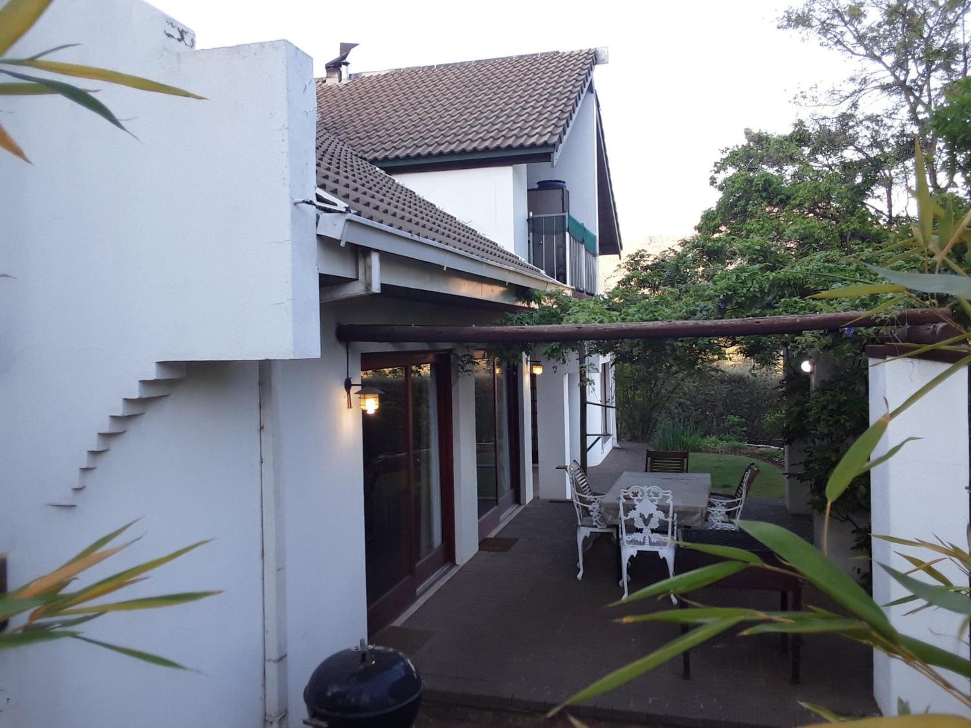 Collett House And Lavender Cottage Clarens Exterior photo